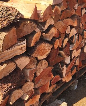 300kg of Karee Wood